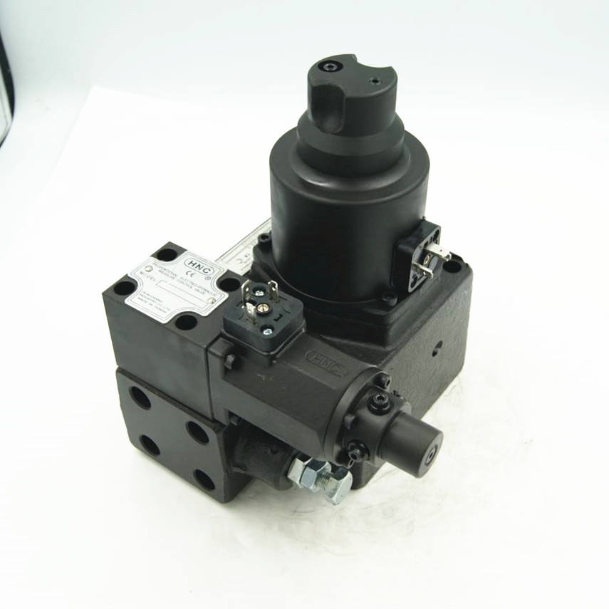Électrovanne arrosage 24V installée sur système irrigation automatique pelouse